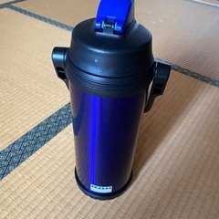 サーモス　スポーツジャグ　2.5L
の画像