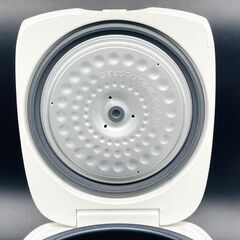 ★炊飯器★タイガー　5.5合　2021年製　JBH-G102　マイコンの画像