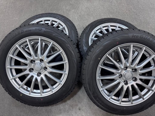 美品 冬タイヤ 新型プリウス トヨタ車などに 195/60R17 2023年製 ワン