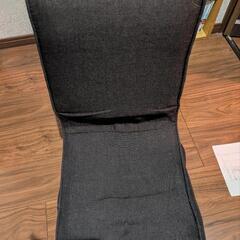 回転式座椅子二脚の画像
