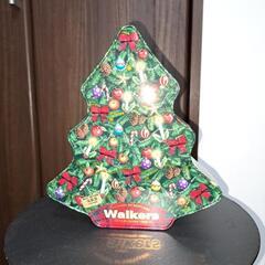 クリスマスツリー型　空き缶の画像