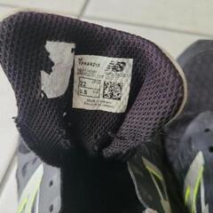 ニューバランス　NEW BALANCE　スニーカー　22センチ　アディダスやナイキが好きな方にもの画像