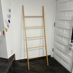 ブランケットラックの画像