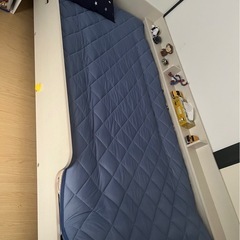 ベットフレームの画像