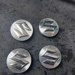 🆕SUZUKI純正ホイールセンターキャップ４個セット🆕の画像
