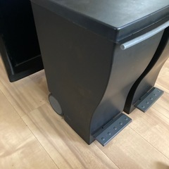 急募　ゴミ箱の画像