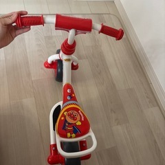 取り引き中アンパンマン 室内自転車の画像