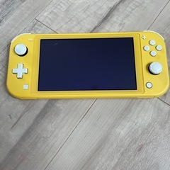 Nintendo　Switch rite本体とポケモンゲームの画像