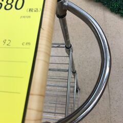 【ジャングルジャングル岩出店】【A855】キャスター付きメタルラック 中古 家具 和歌山 岩出市 紀の川市 海南市の画像