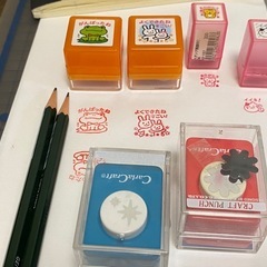 がんばったねミニスタンプ４個と紙専用クラフトパンチ２個　0円の画像