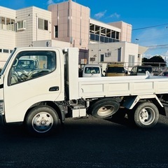 HINO DUTRO 2トンダンプ 7万キロ台 ATの画像