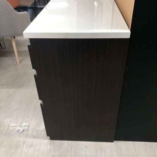 ニトリ　キッチンカウンター　引き出し付き　一枚扉　ブラック×ホワイト【トレファク堺福田店】