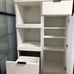 【引取り限定】　★美品　食器棚の画像