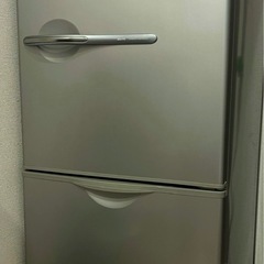 （決まりました🙇‍♀️）☺️無料　10月上旬お渡し　SANYO冷蔵庫☺️の画像