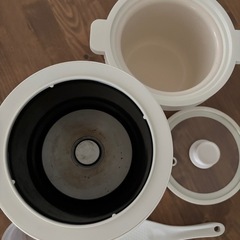 ミニ炊飯器の画像