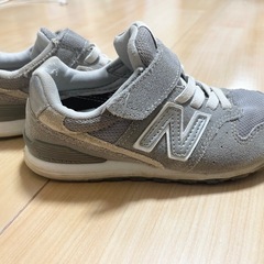 スニーカー　ニューバランス996　18センチの画像