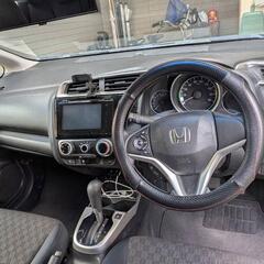 車検令和9年3月まで 平成26年式  フィット Fパッケージの画像