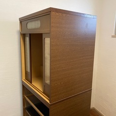 仏壇収納家具の画像