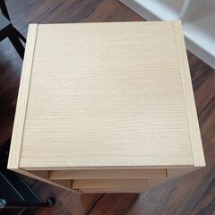 4段収納シェルフ　ラック　棚　ナチュラル　可動棚　サイズ（約）幅31×奥29×高90　　■近隣配送無料 買取GO‼　栄和店の画像