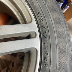アルファード　タイヤホイールの画像
