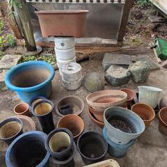 植木鉢　プランター　庭石の画像