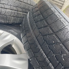 ヴェルファイア　ホイール付きタイヤの画像