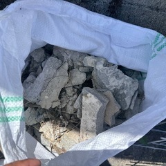 コンクリートガラ　ガラクタまとめて⑧の画像