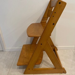 子供用椅子の画像