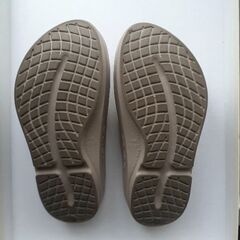 ウーフォス　ウーメガ　厚底の画像