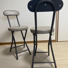 折りたたみいす　ベージュ　グレージュ 2脚　1つ300円の画像