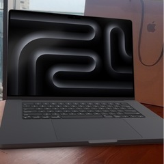 定価40万円2024年モデル。ブラックのMacBook Pro M3 動画編集にもの画像