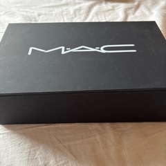 MAC 箱　の画像
