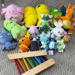 絵本、おもちゃ、ぬいぐるみの画像