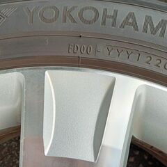 夏18インチ 三菱 ミツビシ純正 デリカ D:5【富山】ヨコハマ 日本製 225/55R18 中古４本 アウトランダー D5 車検対応 18インチ (富山市 手渡しOK)の画像