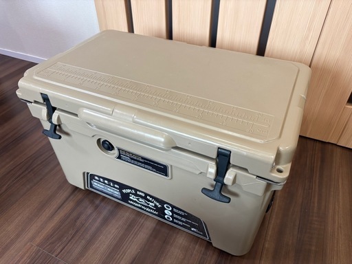 FIELDOOR ノーザンクーラーボックス 容量 42.5L 密閉 長時間 保冷 キャンプ BBQ 釣り レジャー 災害