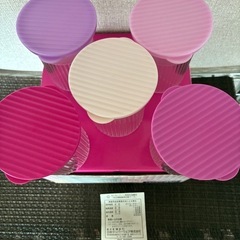 未使用Tupperwareファミリーメイトラウンドミニの画像