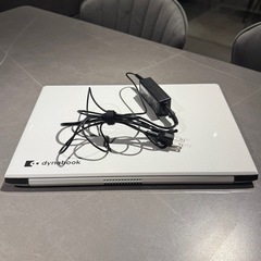 【美品】dynabook ノートパソコン【アダプター/Office付き】の画像