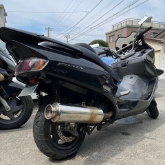不動車2台フォルツァ06の画像