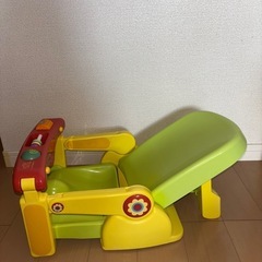 タカラトミー ベビーバスチェアの画像