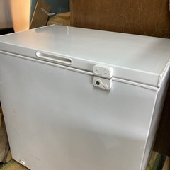 冷凍庫200Ｌ　MAXZENの画像