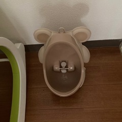子供の椅子の画像