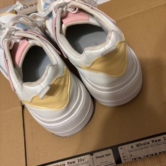 レディース スニーカー パステルカラー カラフルの画像