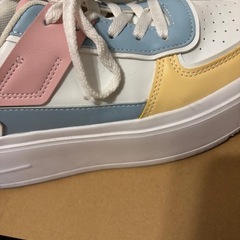 レディース スニーカー パステルカラー カラフルの画像