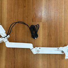【無料】モニタースタンド ＋ ディスプレイ（故障）の画像