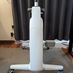 デスクバイク フィットネスバイク FlexiSpot V9 天板付き ホワイト スタンディングデスク エクササイズ の画像