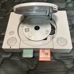 プレステ1本体のみメモリーカード付きの画像