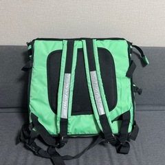 Uber EATS 配達バッグの画像