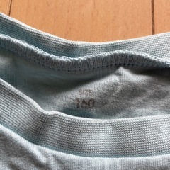 GU 160㎝　型開きTシャツの画像