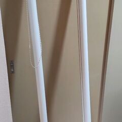 036.ロールカーテン 2点の画像