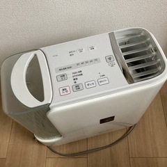 【SHARP】シャープ　加湿機　高濃度プラズマクラスター　ホワイトの画像